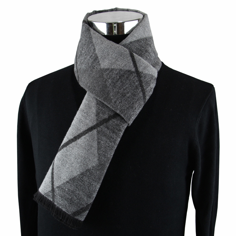 Cashmere Scarf - Últimos Diseños de Moda: Bufandas Casuales