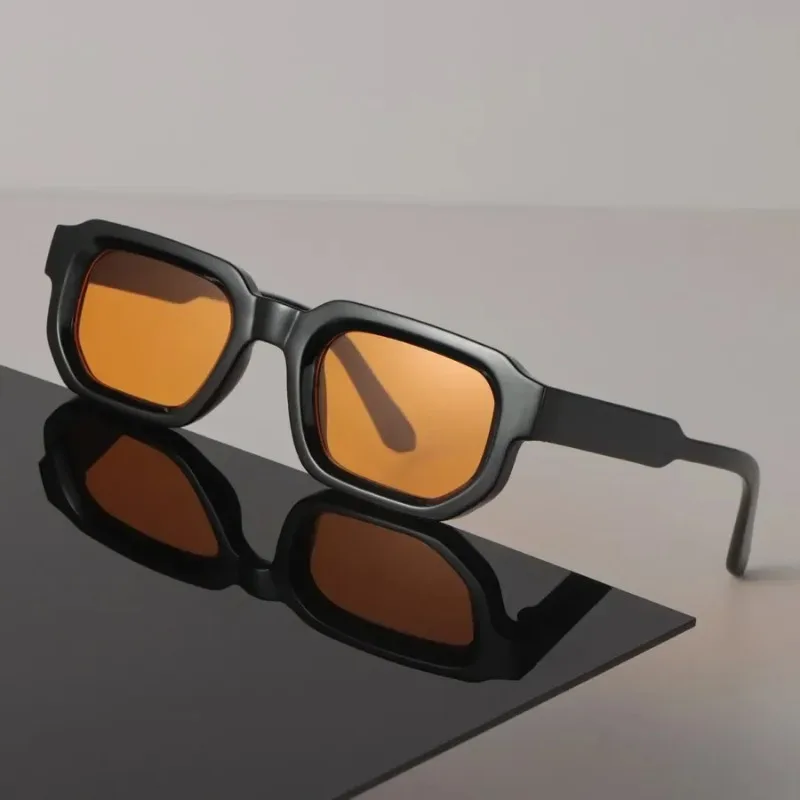 Gafas de sol cuadradas y atrac - Designer Sunglasses reseña y precio